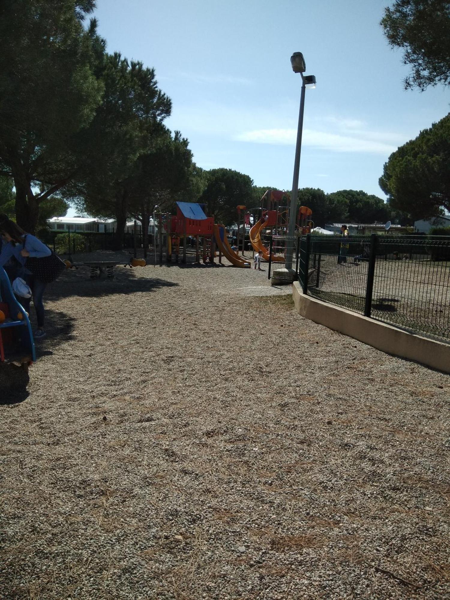 Camping 4 Etoiles Le Lac Des Reves Perols Room photo